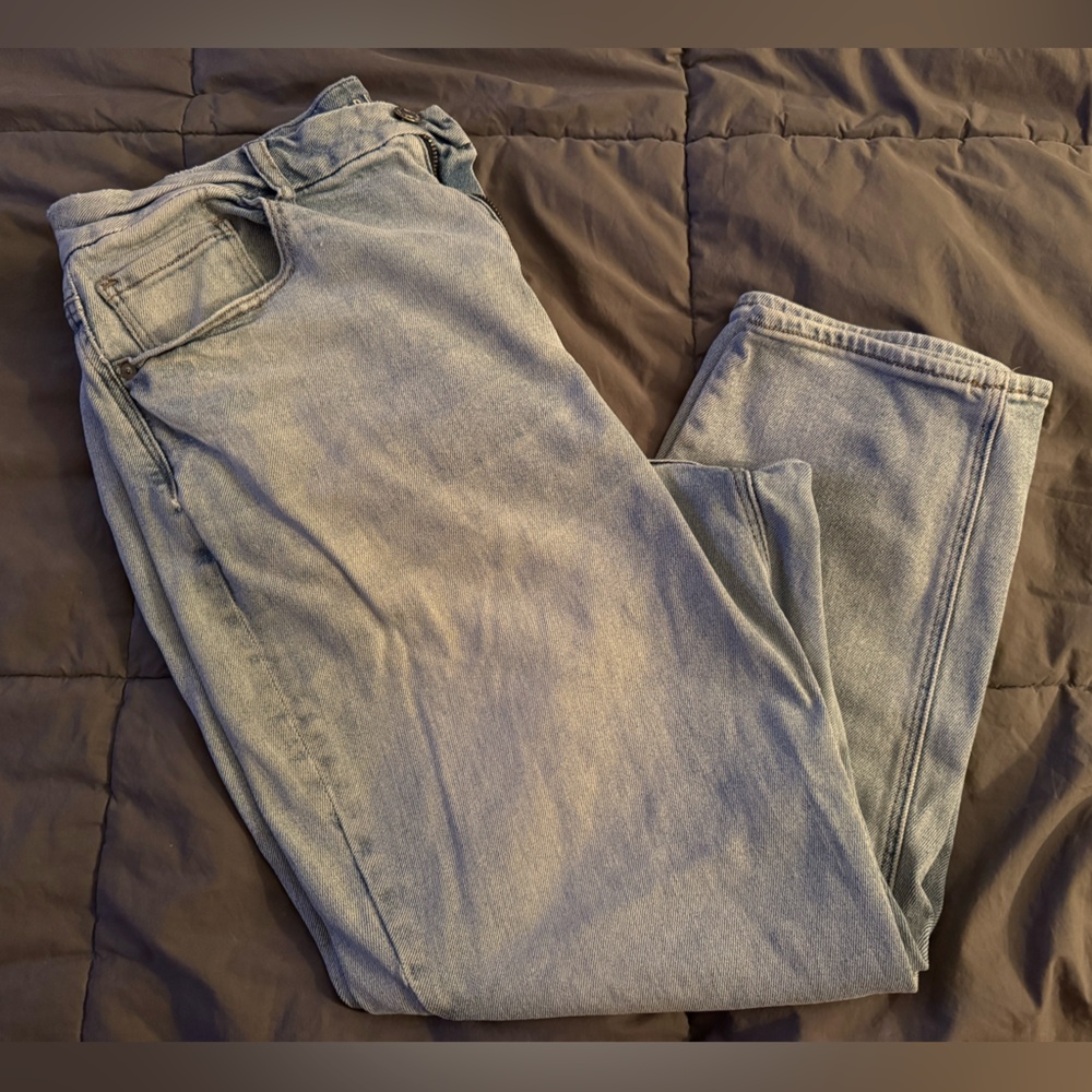 American Eagle Jean